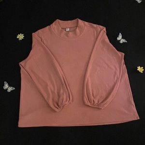 Classic Old Navy light pink shirt with gathered cuffs!